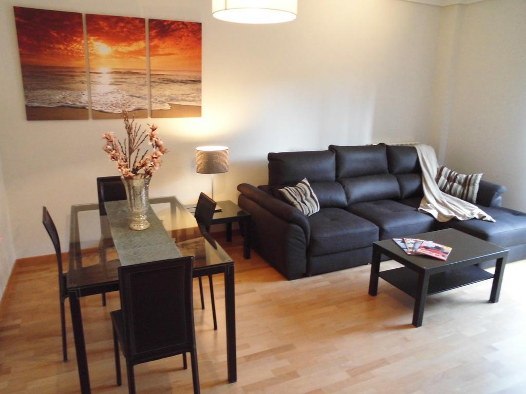Apartamento Bellavista Lardero Exterior foto